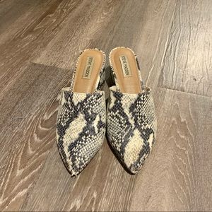 Steve Madden snakeskin miles sz 7.5